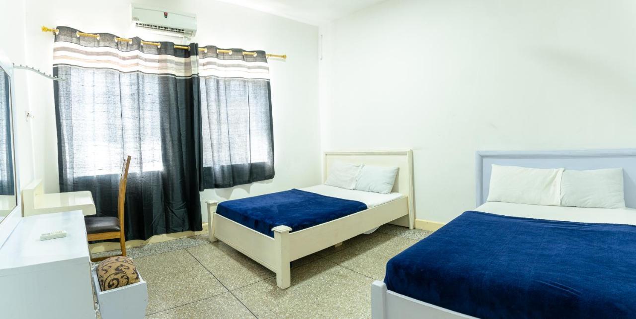 Brannic Lodge Accra Buitenkant foto