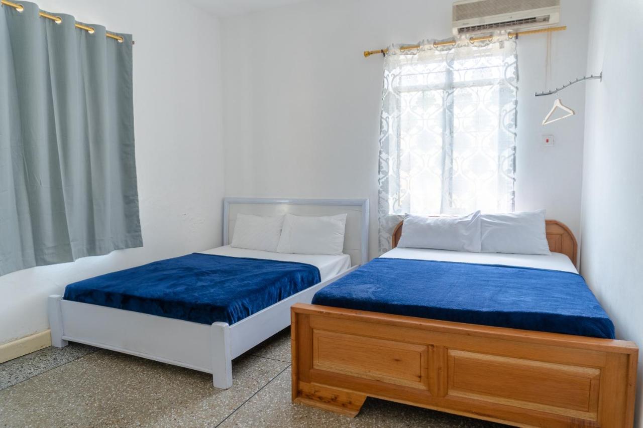 Brannic Lodge Accra Buitenkant foto