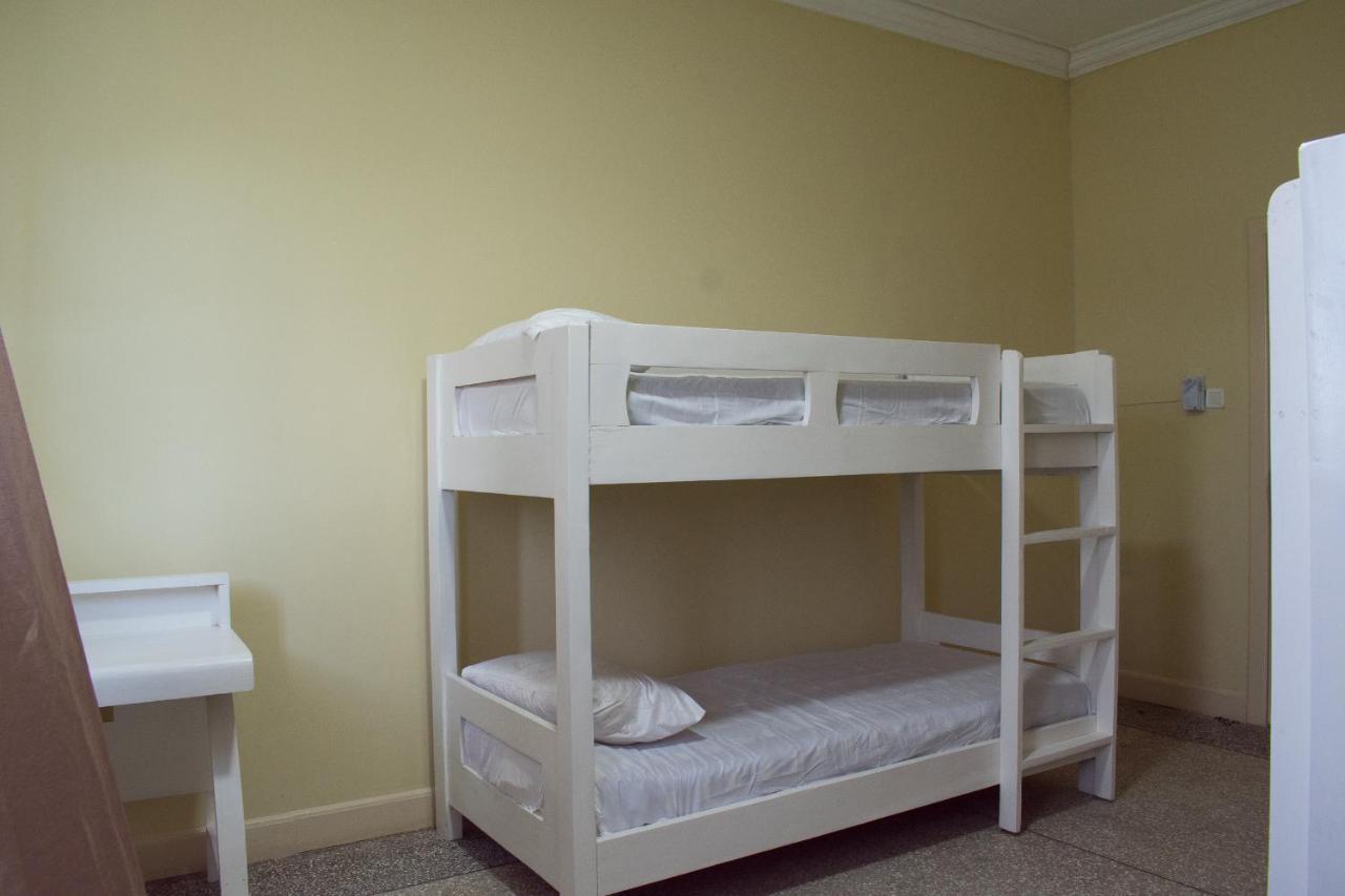 Brannic Lodge Accra Buitenkant foto